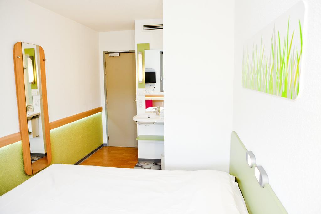 Ibis Budget Metz Technopole Екстериор снимка